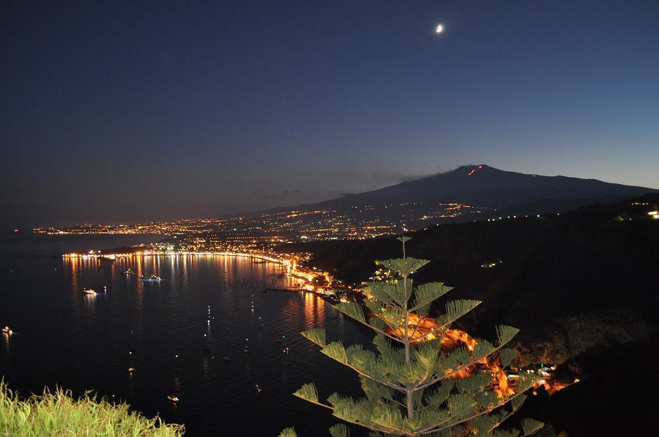 Estrellas De Mar Casa Giardini Naxos Quarto foto